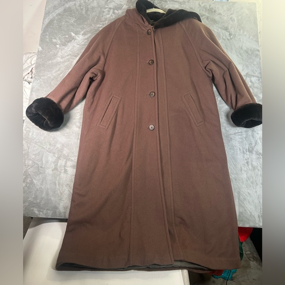 L.L. Bean Jackets & Blazers - LL. Bean brown wool faux fur lined cuffs and hooded full length coat